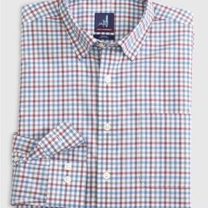NWT JOHNNIE-O $128 SHELBY PREP-FORMANCE BUTTON DOWN SHIRT IN CURRANT SZ M
